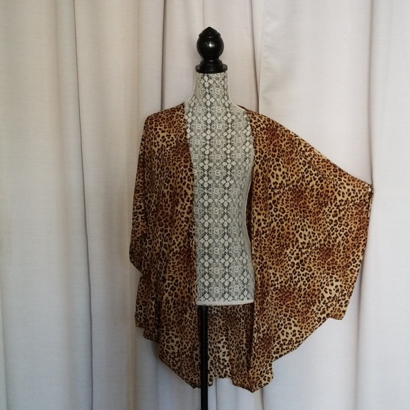 Cheetah Cover-up/Kimono - Picture 1 of 6